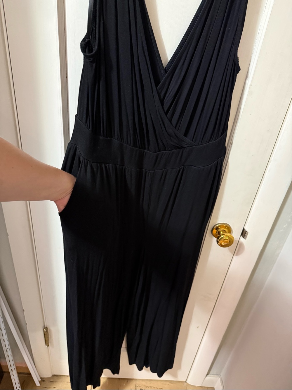 Torrid Black Wide Leg Jumpsuit with Pockets Women’s Size 1X - Picture 3 of 4